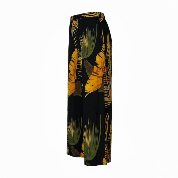 Tropical Leaf Print Wide-Leg Pants - Picture 2 of 13